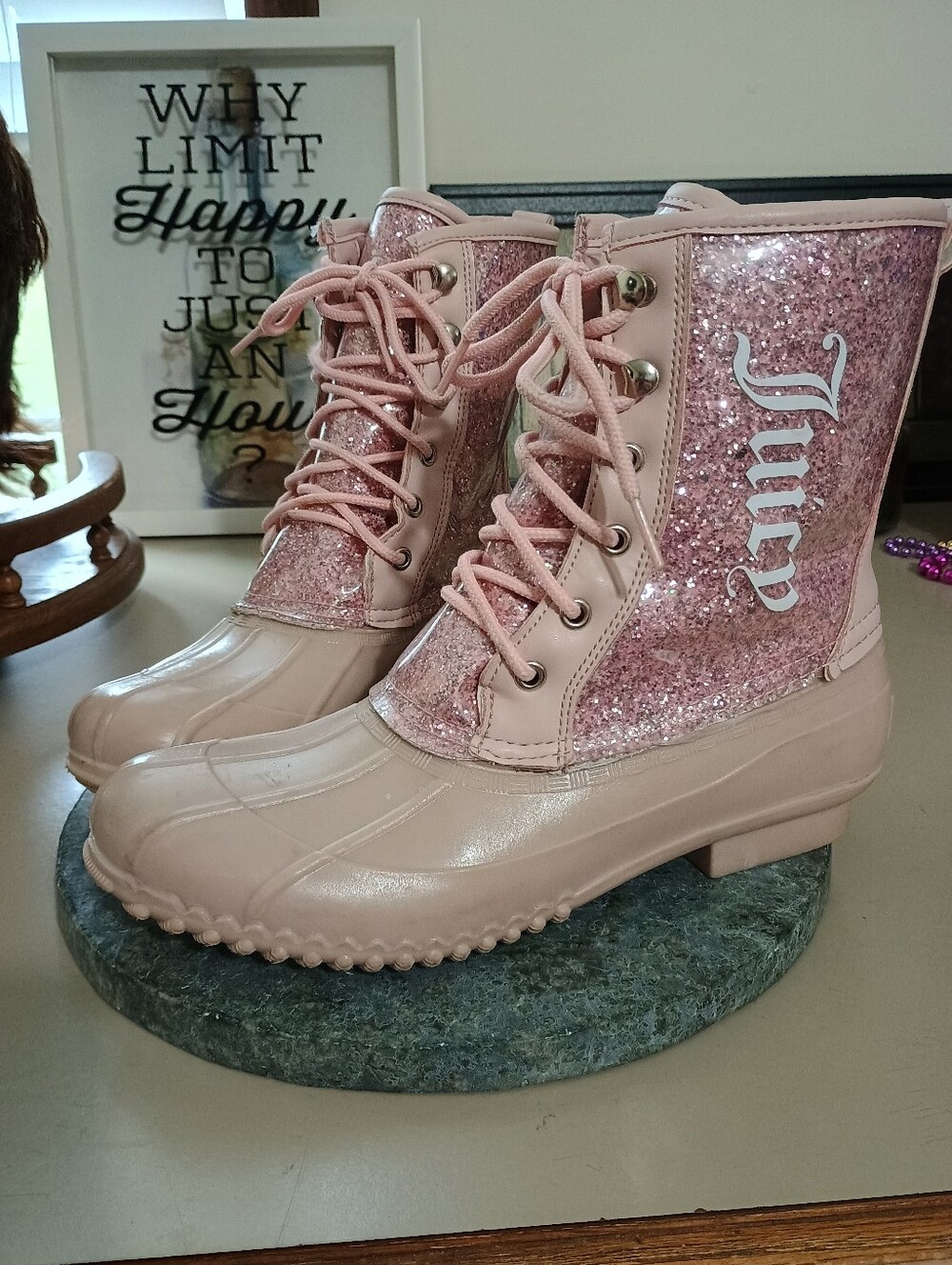 Juicy Couture TALOS Lace-Up Duck Boots Size 9 Pink Glitter